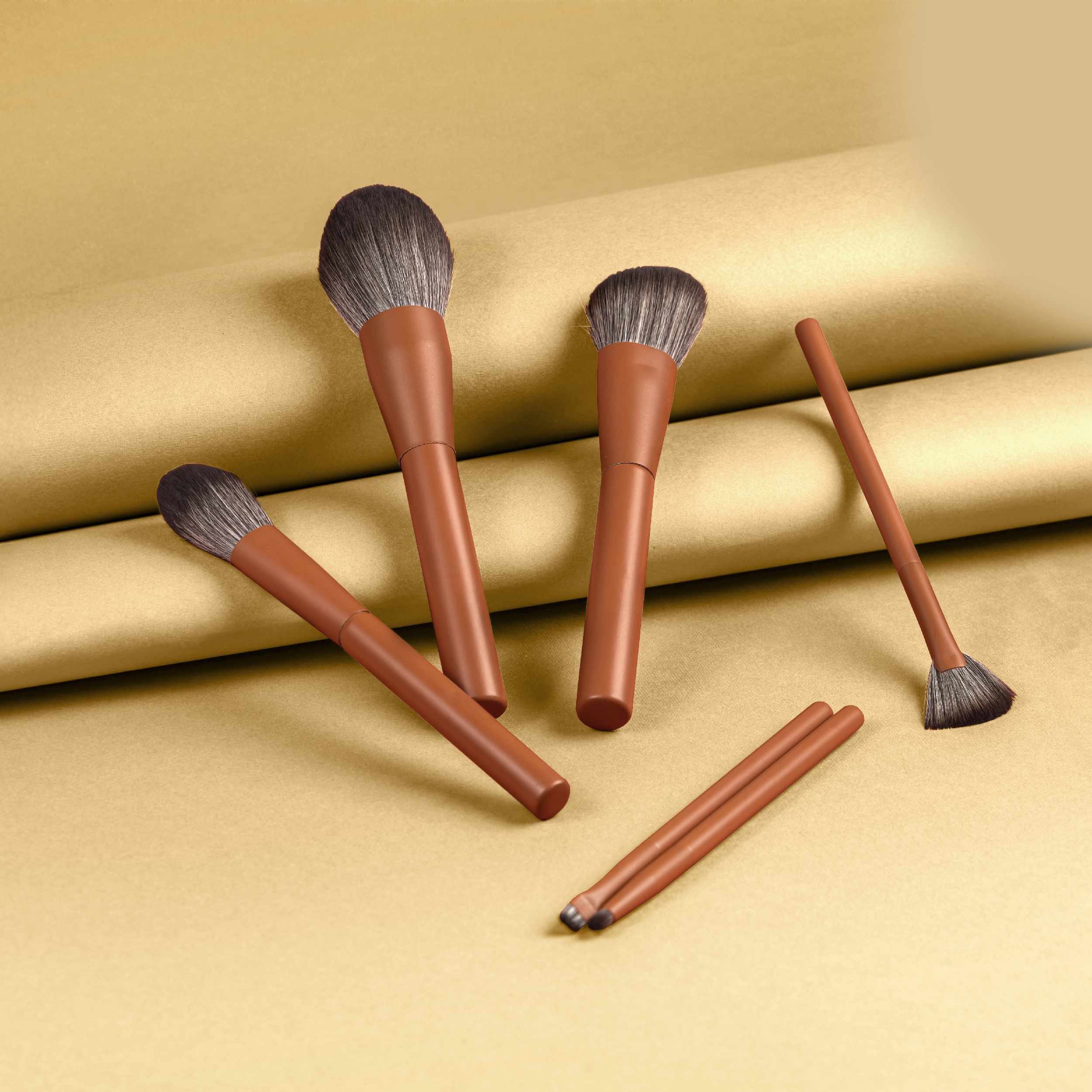 Alya Essentials Luxury 10 Professional Set - Professional and Cruelty-Free